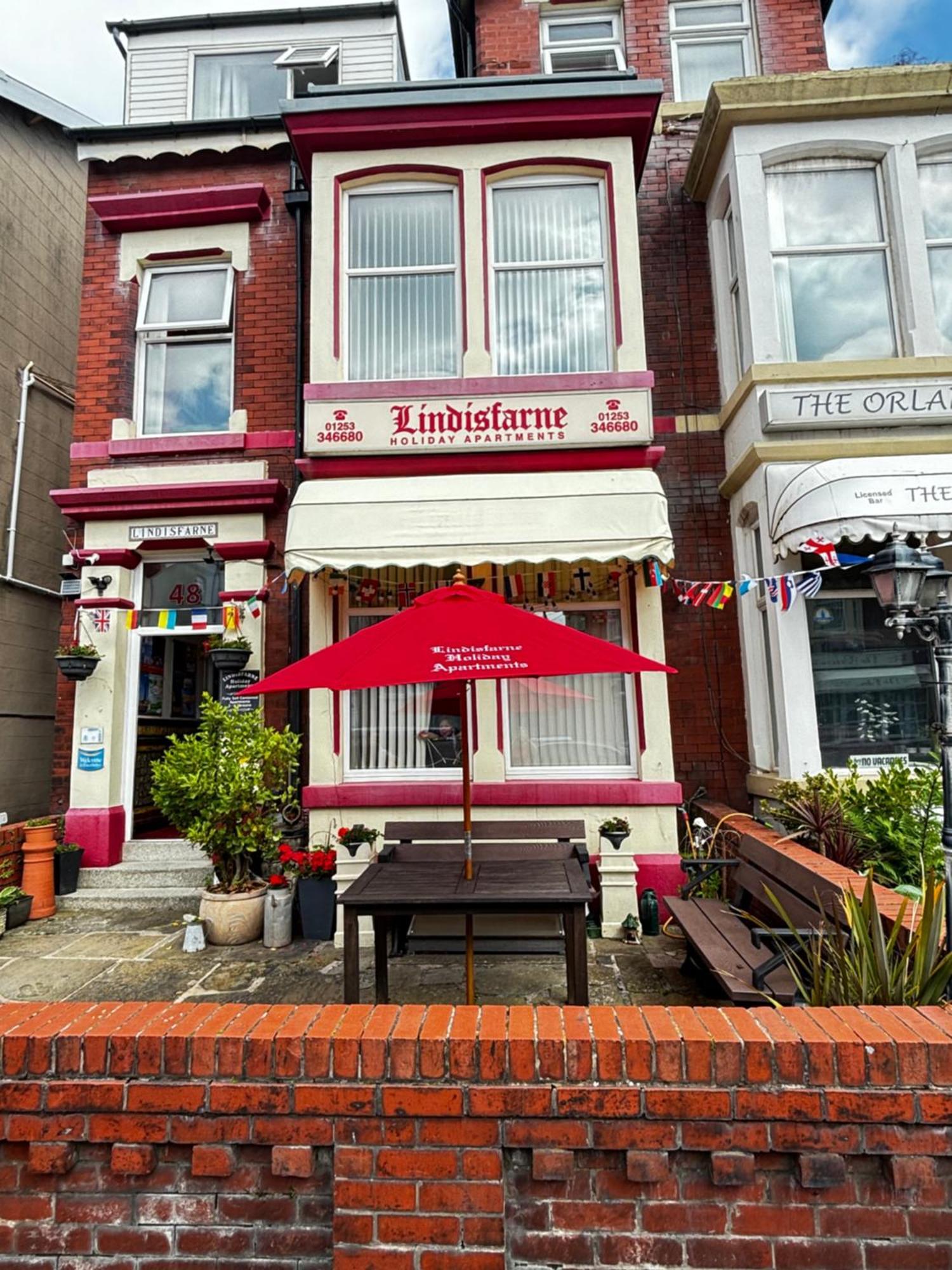 Lindisfarne Holiday Apartments - Families & Couples Only 블랙풀 외부 사진
